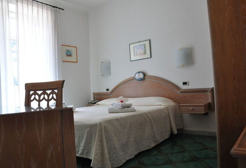 Quarto Comfort, La Marticana