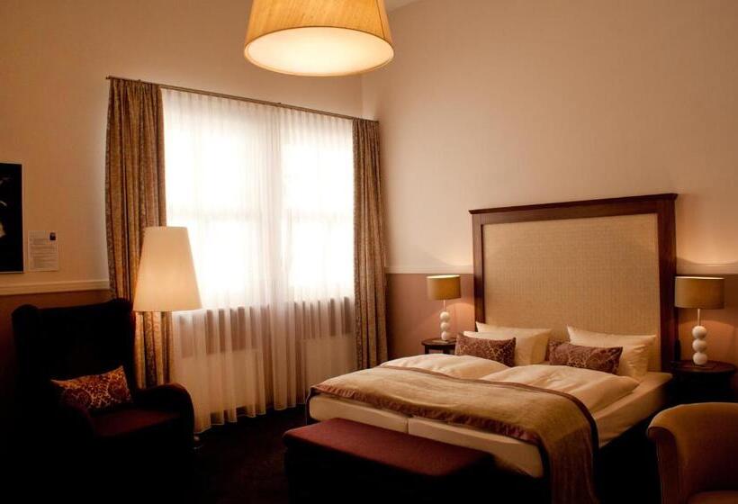 스탠다드 스튜디오, Aparthotel Am Schloss