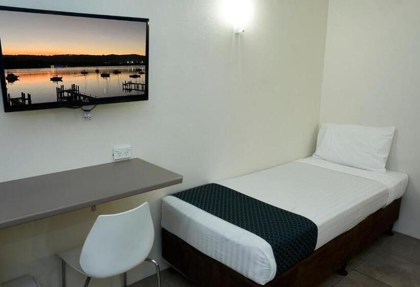 Трехместный Номер Базовый, Ashwood Motel