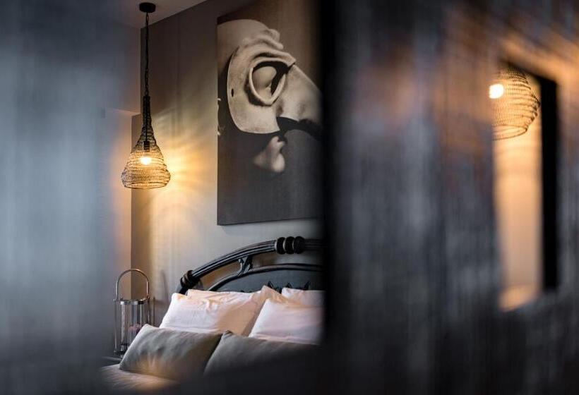Номер Стандарт Трехместный, Anthemion Suites And Villas
