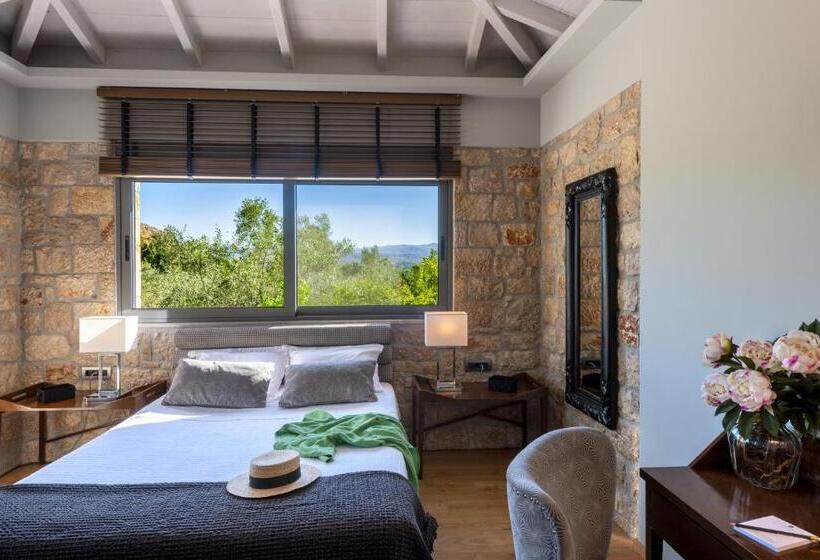 Номер Deluxe с Гидромассажем, Anthemion Suites And Villas