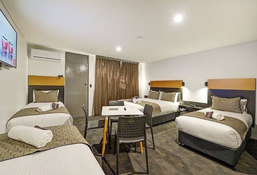 패밀리 룸, Cbd Motor Inn