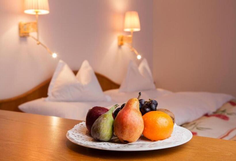 Suíte Júnior, Alpenhotel St.christoph
