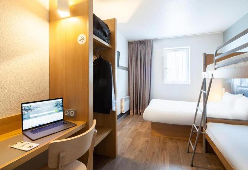 Четырехместный Номер Стандарт, B&b Hotel Maurepas