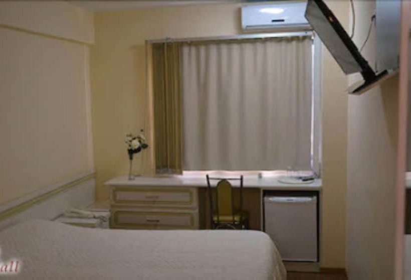 디럭스 룸, Condall Palace