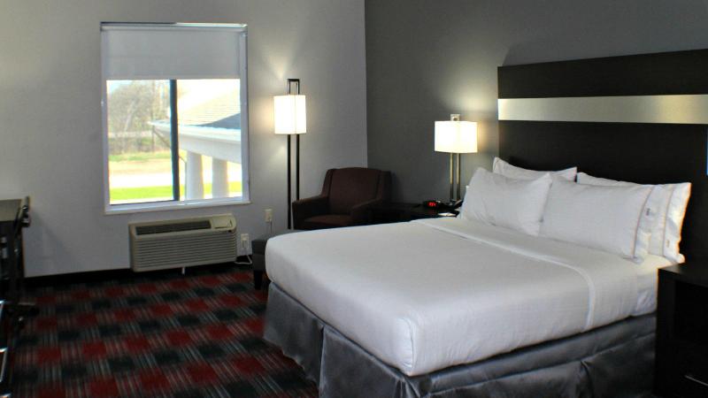 Номер Стандарт, Holiday Inn Express & Suites Bonham, An Ihg