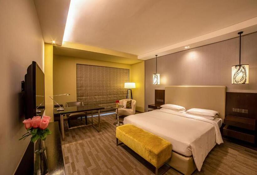 Club Room King Bed, Hyatt Regency Ahmedabad