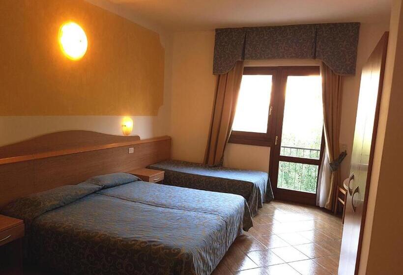اتاق استاندارد سه نفره, All Inclusive Hotel Piccolo Paradiso