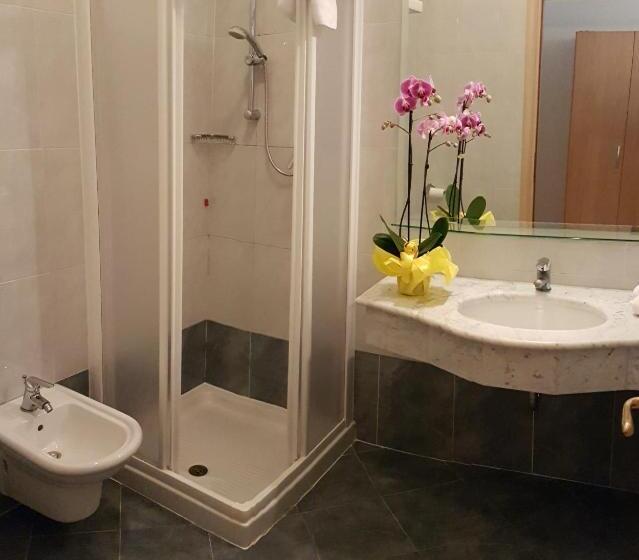 اتاق خانوادگی, All Inclusive Hotel Piccolo Paradiso