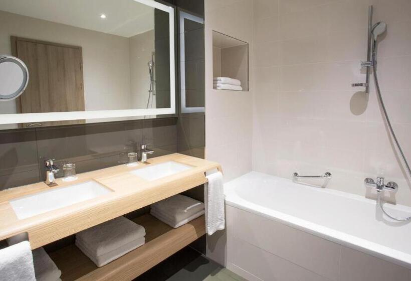 Classic Interior Room, Sheraton Dubrovnik Riviera