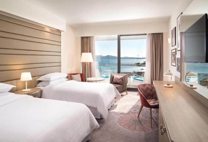 اتاق لوکس با بالکن و چشم‌انداز دریا, Sheraton Dubrovnik Riviera