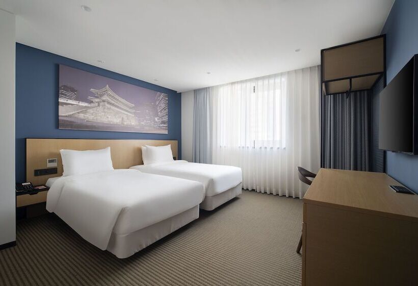 Quarto Deluxe, Travelodge Myeongdong City Hall