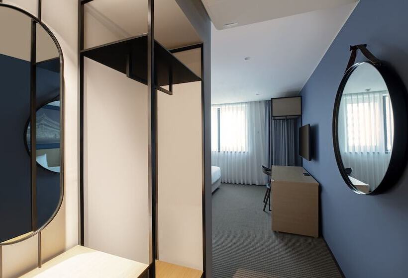 Quarto Superior, Travelodge Myeongdong City Hall
