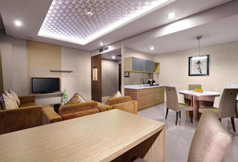 Полулюкс, Aston Imperial Bekasi Hotel & Conference Center