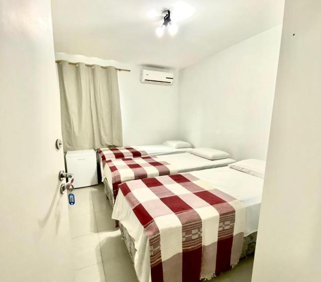 اتاق استاندارد سه نفره, Casa Blanca