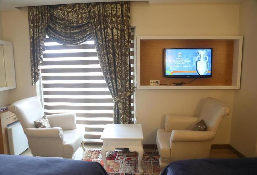 سوئیت جونیور خانوادگی, Cebeciler