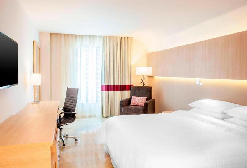 클래식 룸 킹 침대, Four Points By Sheraton Barranquilla