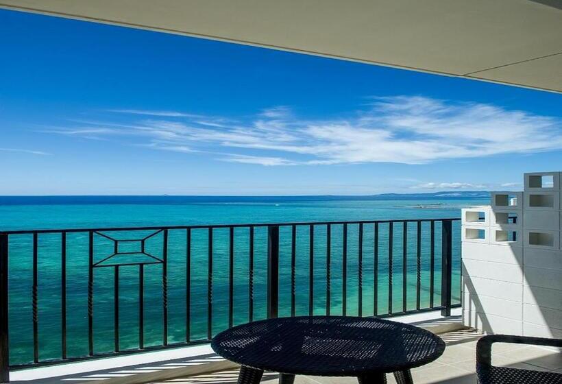 اتاق لوکس با چشم‌انداز دریا, Monterey Okinawa Spa & Resort