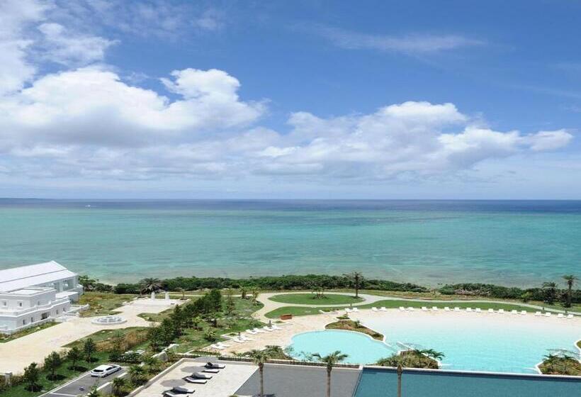اتاق لوکس با چشم‌انداز دریا, Monterey Okinawa Spa & Resort