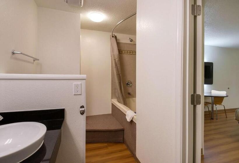 디럭스 4인 룸, Motel 6charles Town, Wv