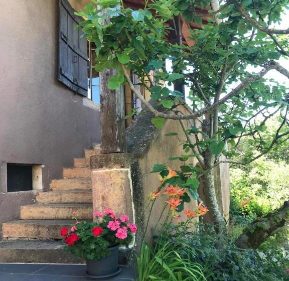 اتاق استاندارد چهار تخته, Chez Sylvie Et Thierry
