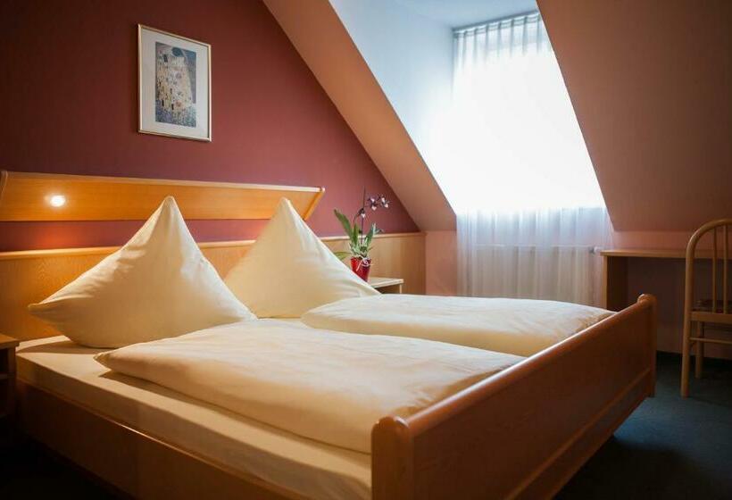 Номер Стандарт, Landgasthof Linden