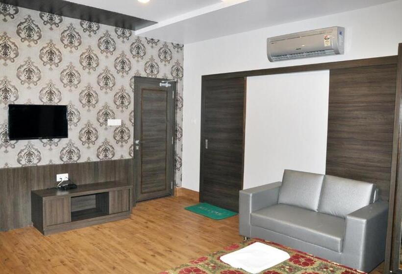 Quarto Premium, Alka