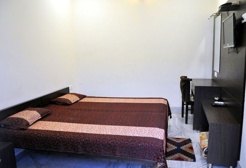 Quarto Estandar, Alka