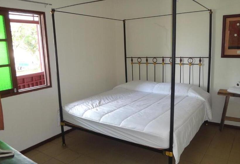 اتاق استاندارد, Kuching Waterfront Lodge