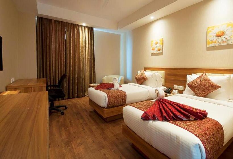 Номер Deluxe, Le Roi,haridwar@har Ki Pauri