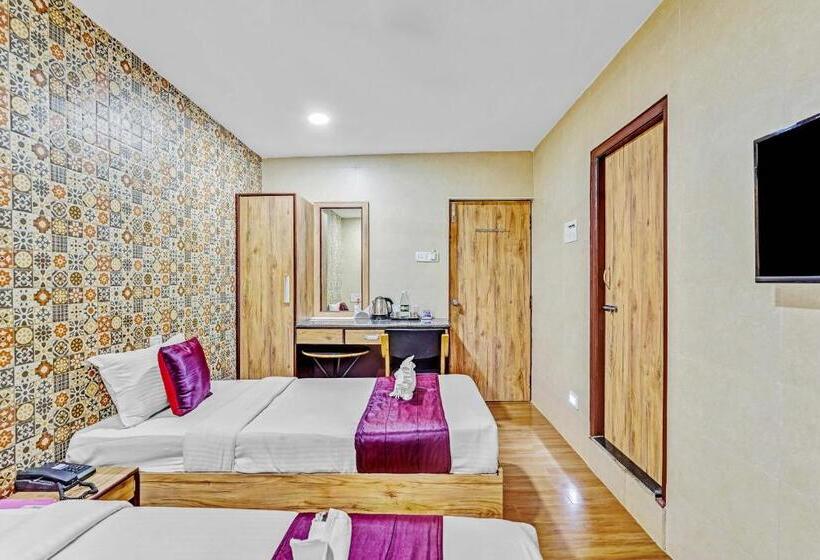 Номер Deluxe, Season 4 Residences   Teynampet Near Apollo Hospital ,balaji Dental, Us Consulate