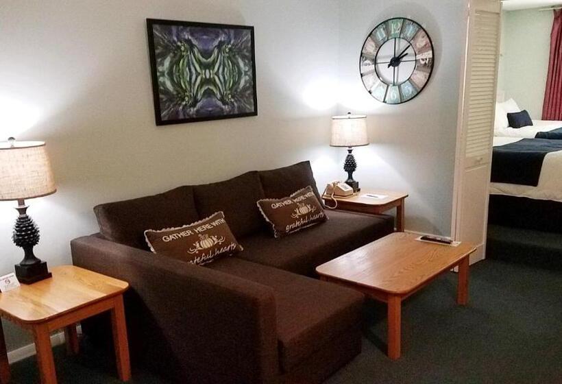 Люкс, Eastern Inn & Suites