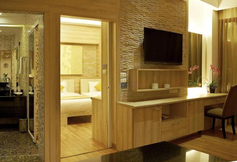 월풀욕조 주니어 스위트, Dhevan Dara Beach Villa Kuiburi