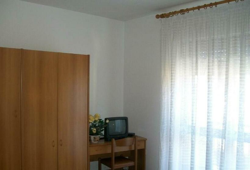 Четырехместный Номер Классик, B&b Da Guerrino