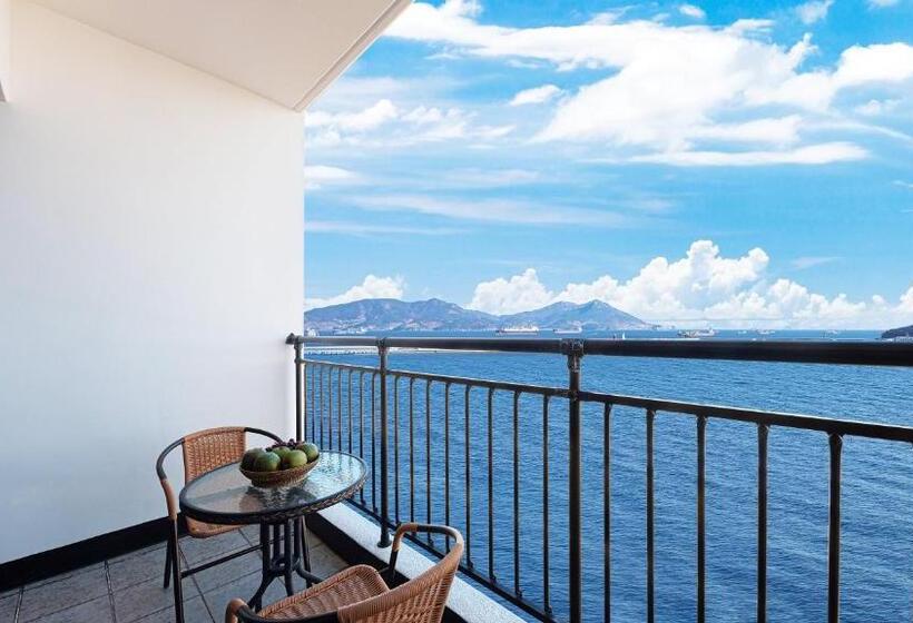 اتاق لوکس با چشم‌انداز دریا, C Resort