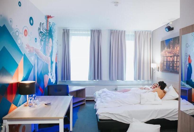 스탠다드 스튜디오, Amsterdam Teleport