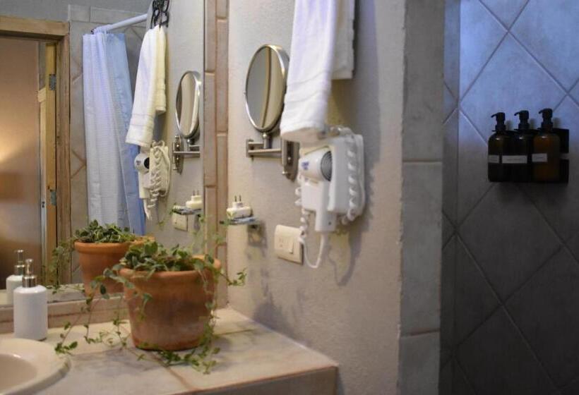 اتاق لوکس با تخت بزرگ, Casa María Elena