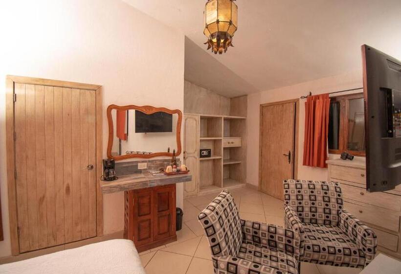 اتاق کلاسیک چهارنفره, Casa María Elena