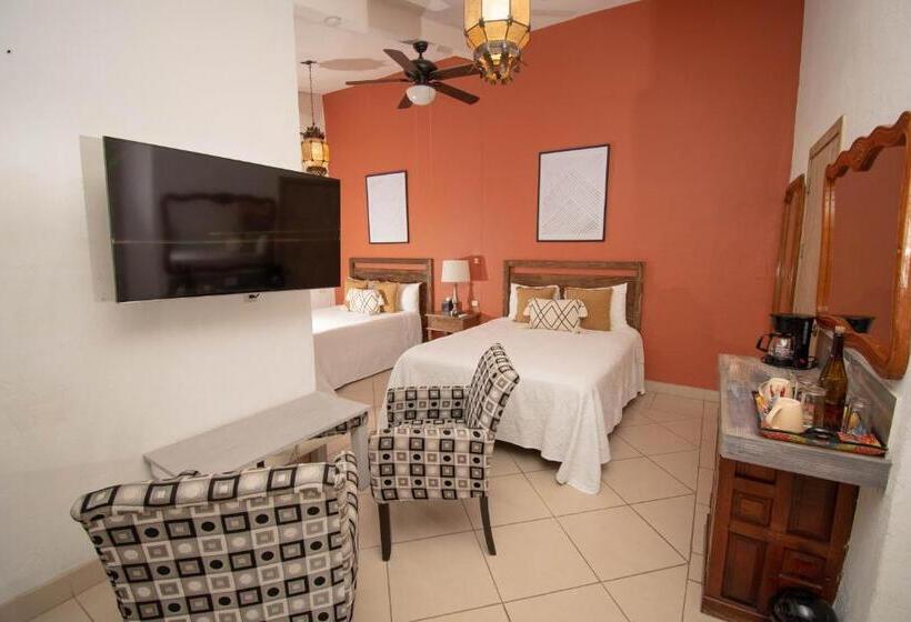 اتاق کلاسیک چهارنفره, Casa María Elena