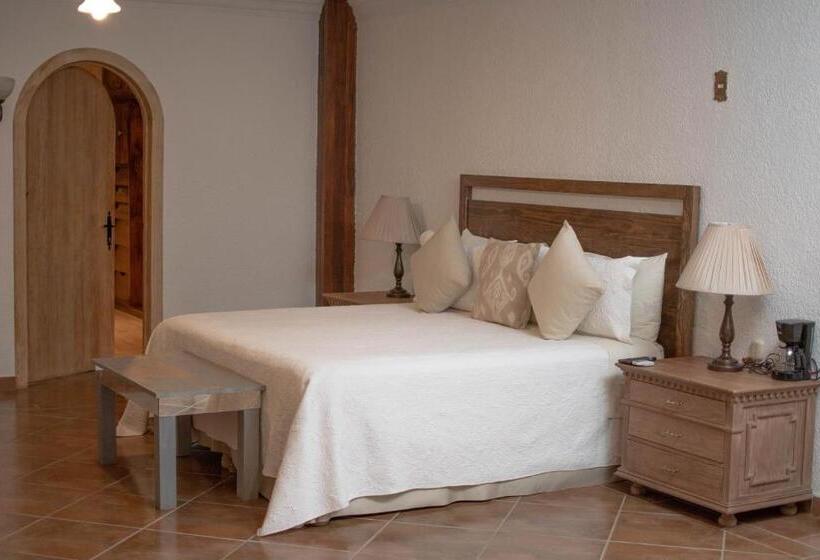اتاق لوکس, Casa María Elena