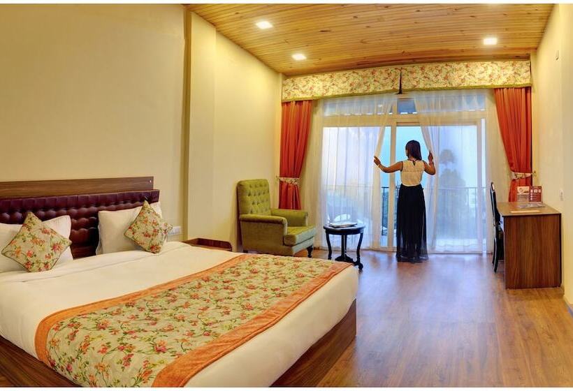Deluxe Room Mountain View, Summit Barsana Resort & Spa