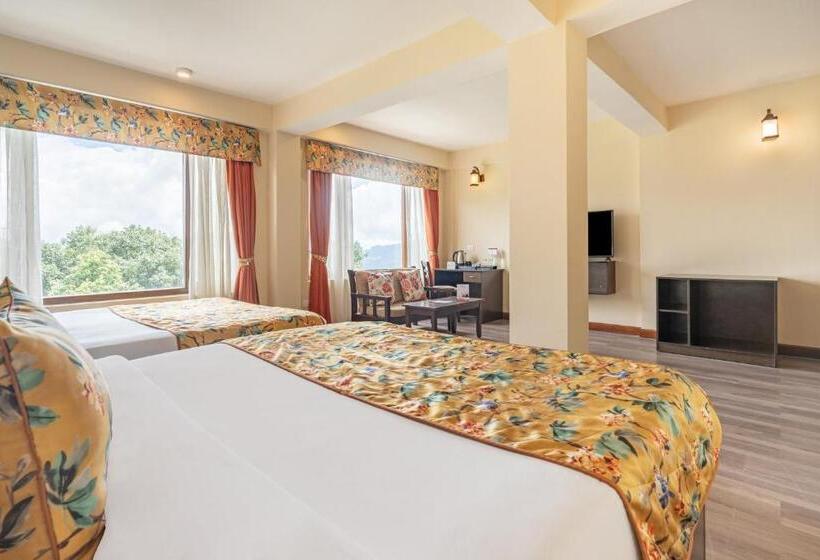 اتاق خانوادگی, Summit Namnang Courtyard & Spa Near Mg Marg