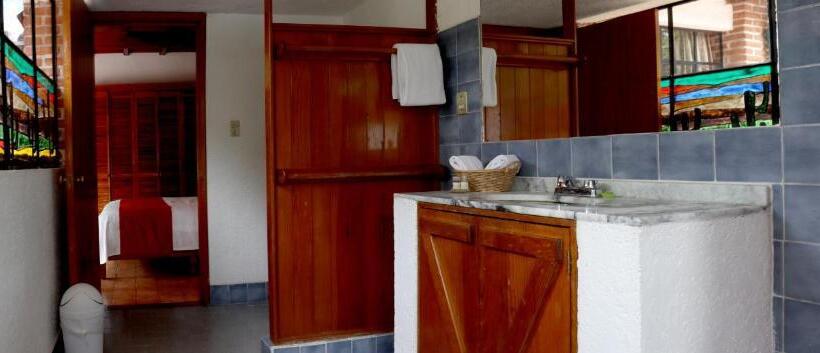 غرفة قياسية ثلاثية, La Posada Del Valle