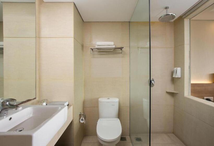 سوییت جونیور, Paragon Hotel Seminyak