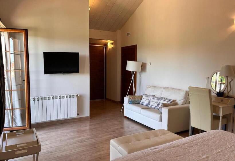 اتاق لوکس با چشم‌انداز باغ, Rural Playa De Aguilar
