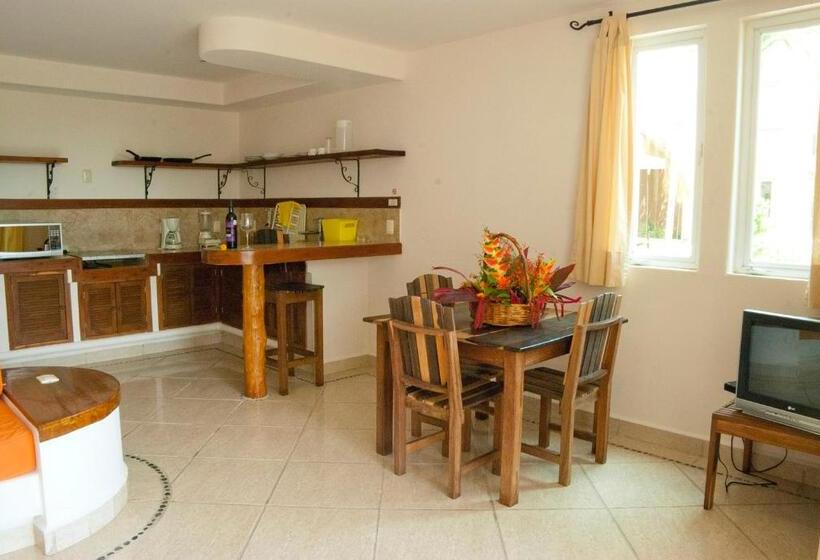 سوییت جونیور, Villas Bakalar