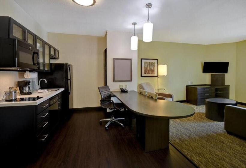 Люкс, Candlewood Suites St Clairsville Wheeling Area, An Ihg