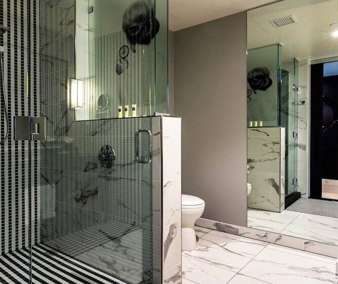 Номер Стандарт Адаптированный для Инвалидов, Indigo   Los Angeles Downtown, An Ihg