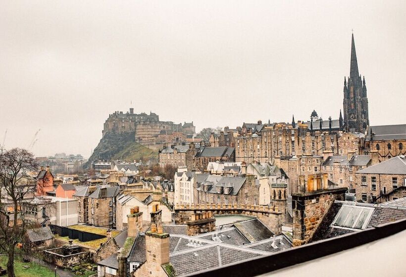 Apartament 21 Dormitor Superior, No1 Apartments Edinburgh   George Iv Bridge