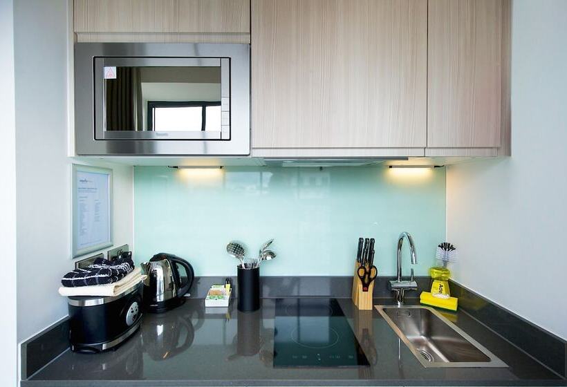 סטודיו אקזקיוטיב, Staycity Aparthotels, London, Deptford Bridge